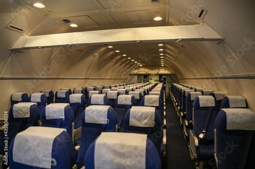 航空機内の座席の配置 © w_p_o