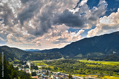 鳴子の街と空（宮城県）

