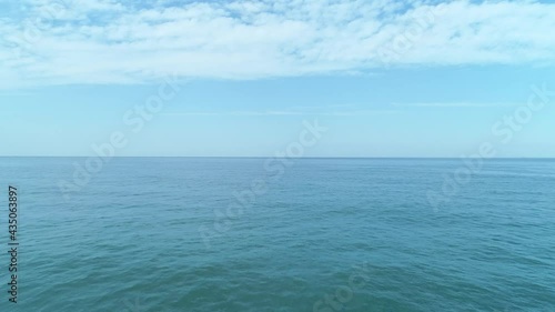 Wallpaper Mural 海・ドローン・空撮 Torontodigital.ca