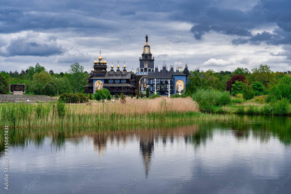 Fototapeta premium Glockenpalast in Gifhorn