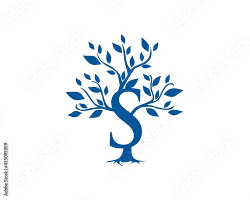 letter s with tree vector logo photo