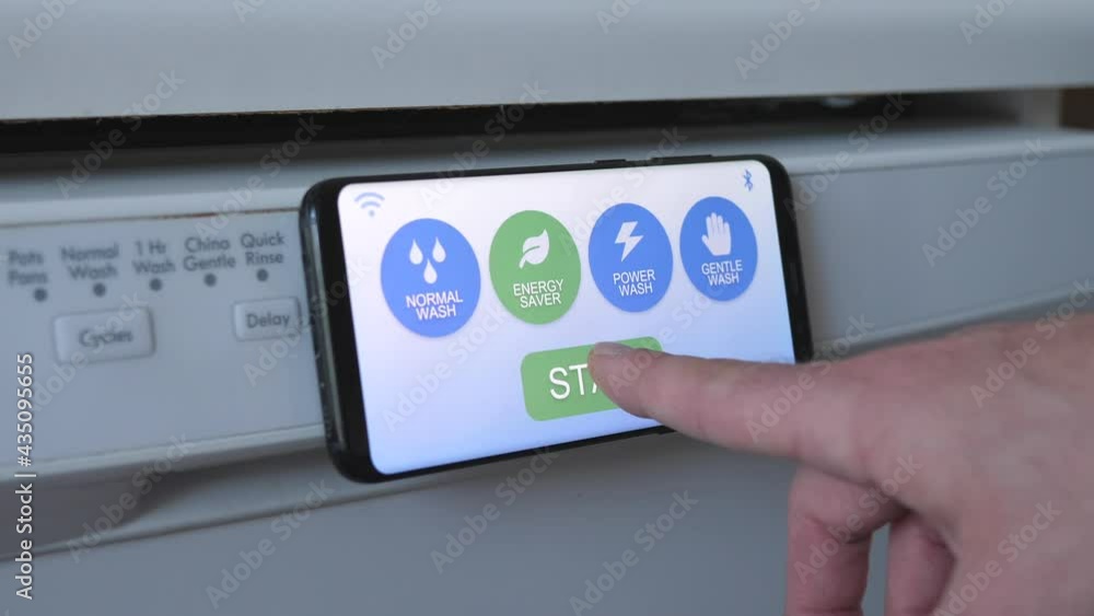 Operating a smart dishwasher with a touch screen selecting settings Operating a smart dishwasher with a touch screen selecting settings