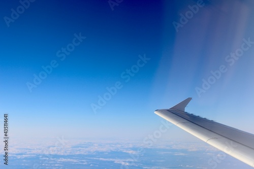Blue skies and wing views