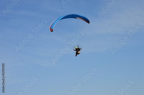 Deportista en el aire