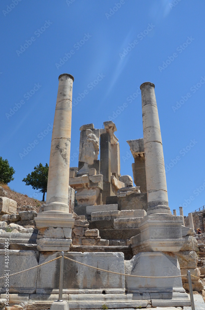 Ephesos