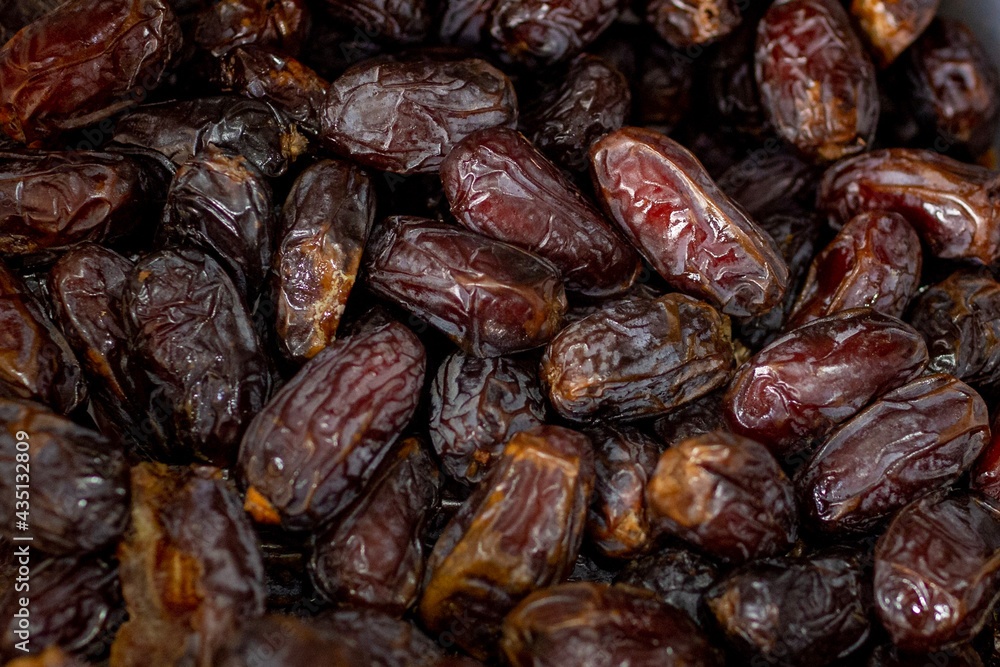 dates on a market dates on a market