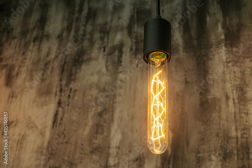 Photos Tubular retro incandescent lamp