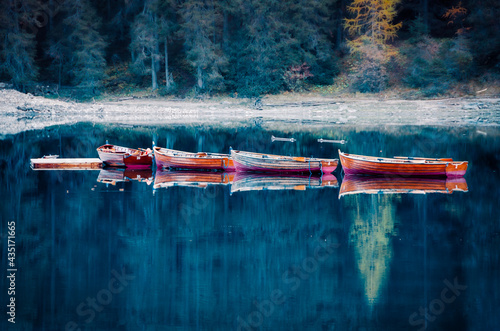 Lago di Braies photo