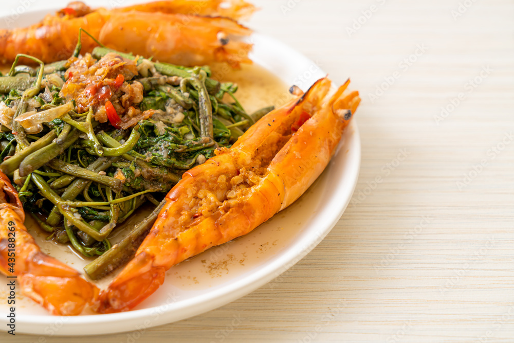 Stir-fried water mimosa with river prawns Stir-fried water mimosa with river prawns