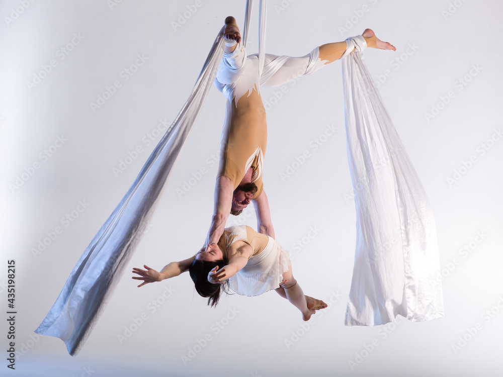 Aerial Ropes Gymnastics Couple of beautiful aerial gymnasts from Ukraine