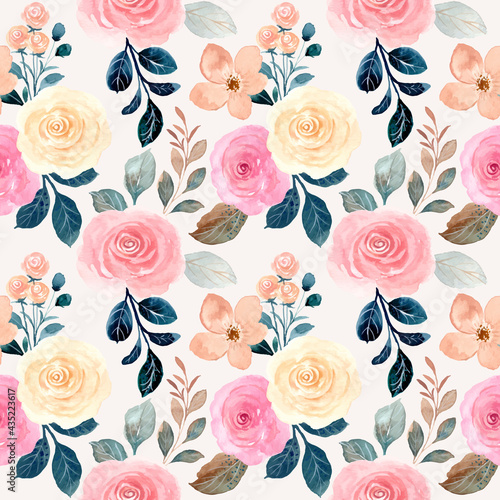 Beautiful rose flower watercolor seamless pattern