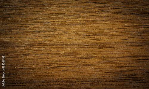 Photo of an oak wood veneer texture with horizontal lines and a dark vignette at the edges