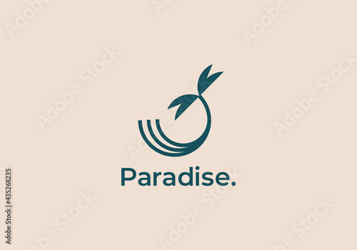 Luxury Palm Logo Template Vector

