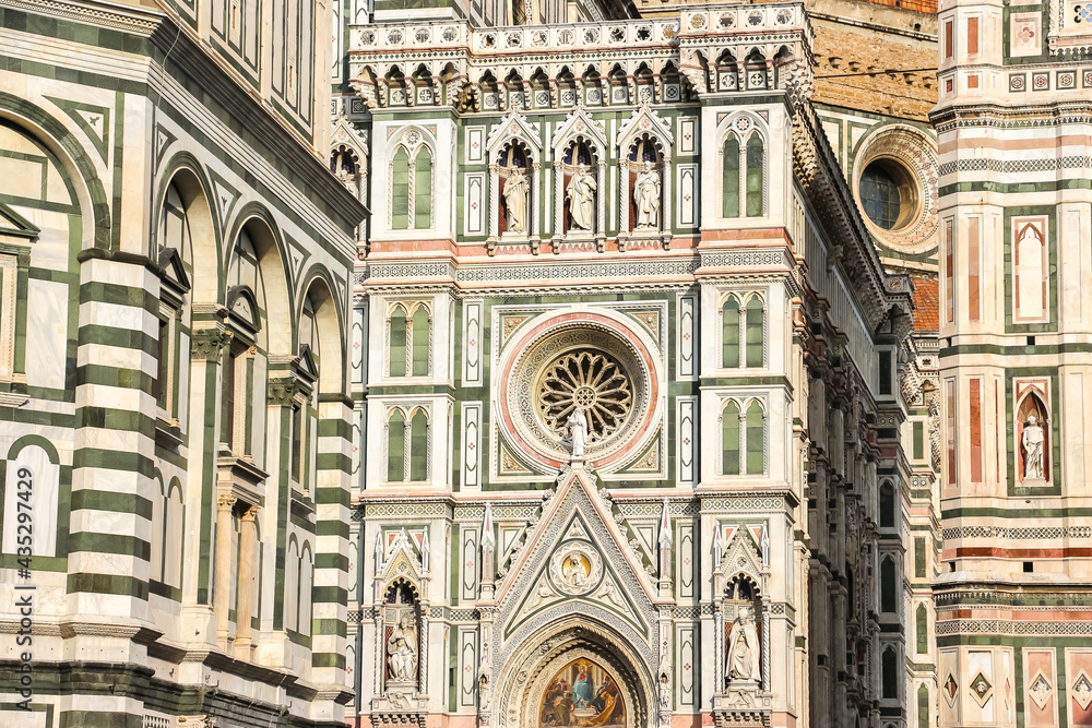 Fototapeta premium Florence, Italy. Beautiful architecture of Florence Cathedral (Cattedrale di Santa Maria del Fiore).