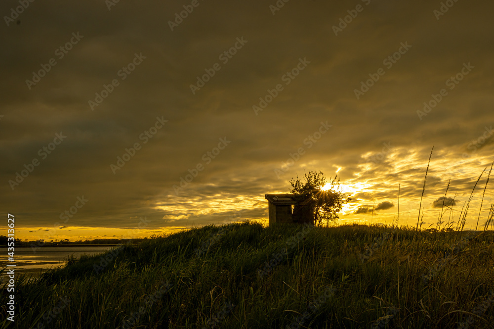 Fototapeta premium hut in the field