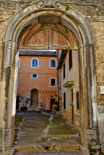 An alley between the old houses of Sezze, a medieval town in the Lazio region.