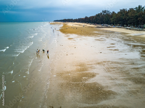 Beautiful seascape of Wanwei Golden Beach, Fangcheng Port, Guangxi, China photo