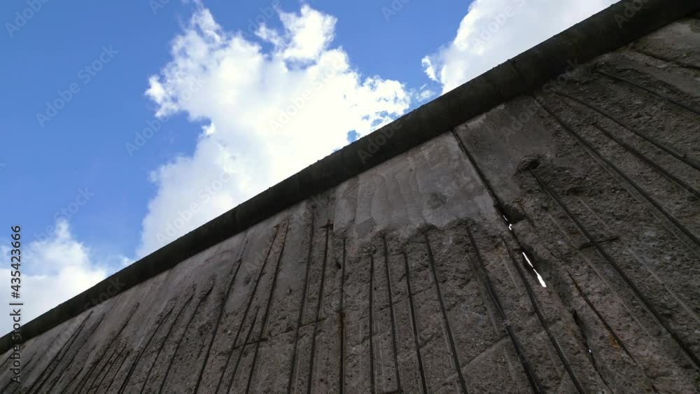 Berlin Wall in Berlin Germany in 4k slow motion 60fps
Berlin Wall in Berlin Germany in 4k slow motion 60fps