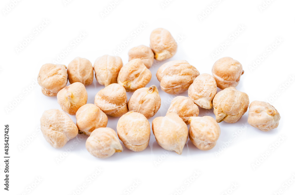 The uncooked chickpeas.