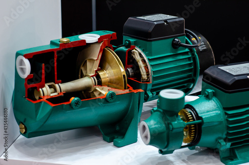 Obraz na plátně Self priming centrifugal pump cutaway