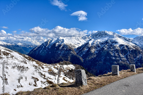 großglockner, großglockner-hochalpenstraße,  straße, Randstein, Granit,  Südalpen, Mölltal, Tauerneck, Sonne, Hochtor, Aussichtspunkt, großglocknerstraße, hochalpenstraße, winter, frühling, eis, verei photo