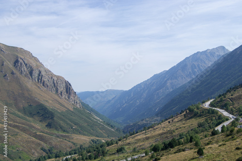 Languedoc Pirineos franceses Sur de Francia cerca de andorra - Languedoc French Pyrenees South of France near Andorra 