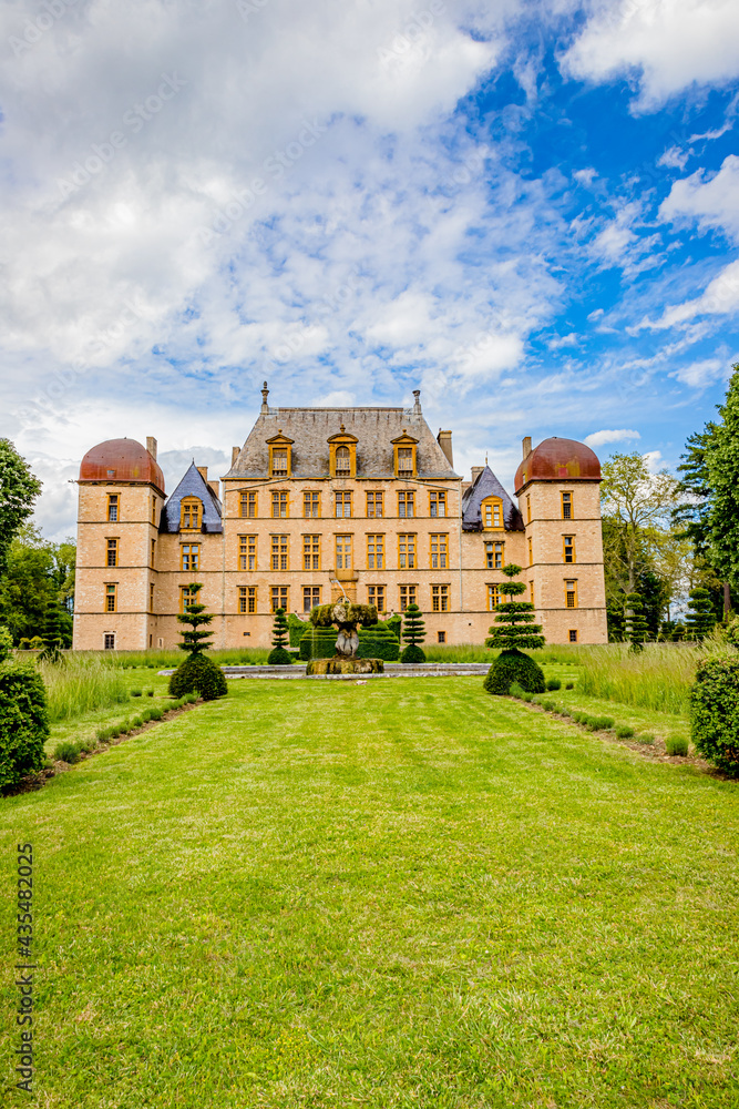 Dans le Parc du Château de Fléchères