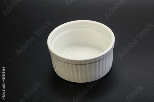 White proclean bowl for serving