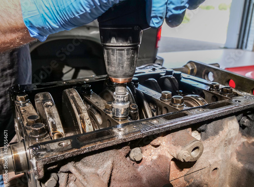 Engine repair - Car Workshop
