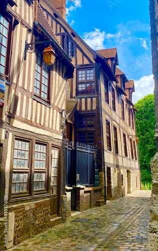 houses in Pont Audemer photo