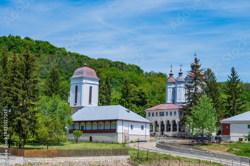 Obraz na płótnie Orthodoxes Kloster Ciolanu in der Nähe von Buzau, Rumänien w salonie