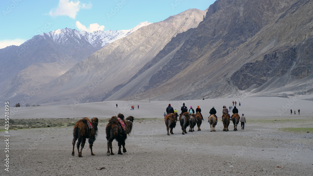 Journey to Leh Ladakh images 18 150dpi Quality12
