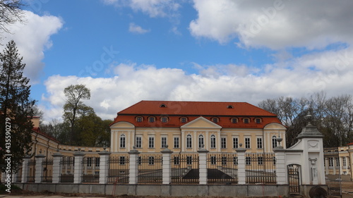 royal palace building in Belarus