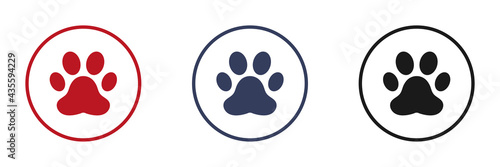 Animal paw icons set. Flat design. Vector illustration.