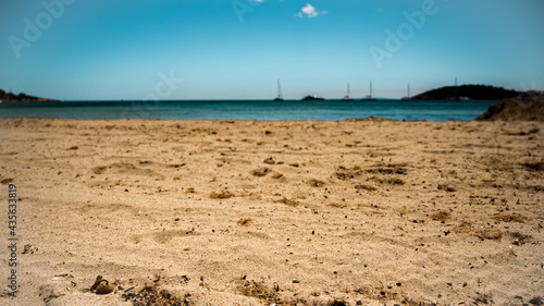 orilla de la playa Talamanca en Ibiza