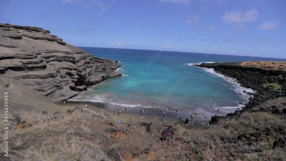 Aerial Slow Motion Scenic Shot Of Hawaii Island By Sea Against Sky, People On Vacation At Beach - Big Island, Hawaii