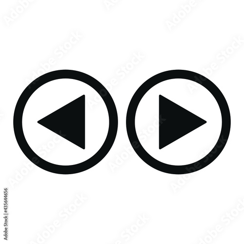 Free Download play icon on button - GFXLoad