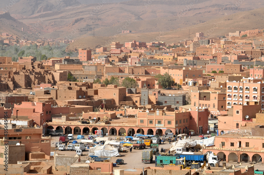 Vista del pueblo de Boumalne Dades en el sur de Marruecos