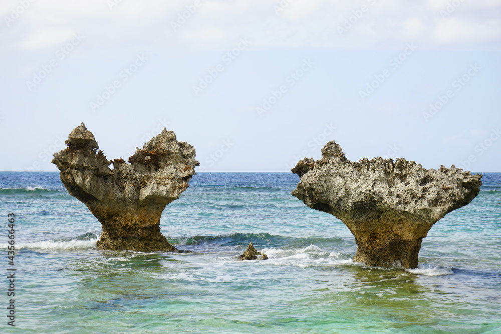Heart Rock (Heart shape rock), tourist spot, in Kouri Island, Okinawa, Japan - 日本 沖縄 古宇利島 ハートロック
Heart Rock (Heart shape rock), tourist spot, in Kouri Island, Okinawa, Japan - 日本 沖縄 古宇利島 ハートロック