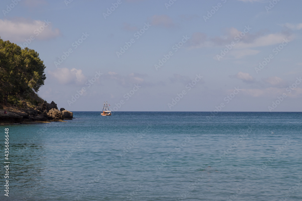 Obraz premium sea summer shore and shuttle