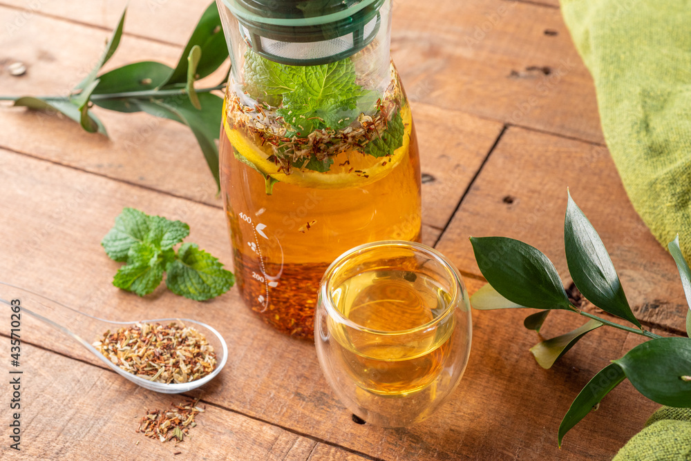 Preparation of tea with mint leaves and infuser Preparation of tea with mint leaves and infuser