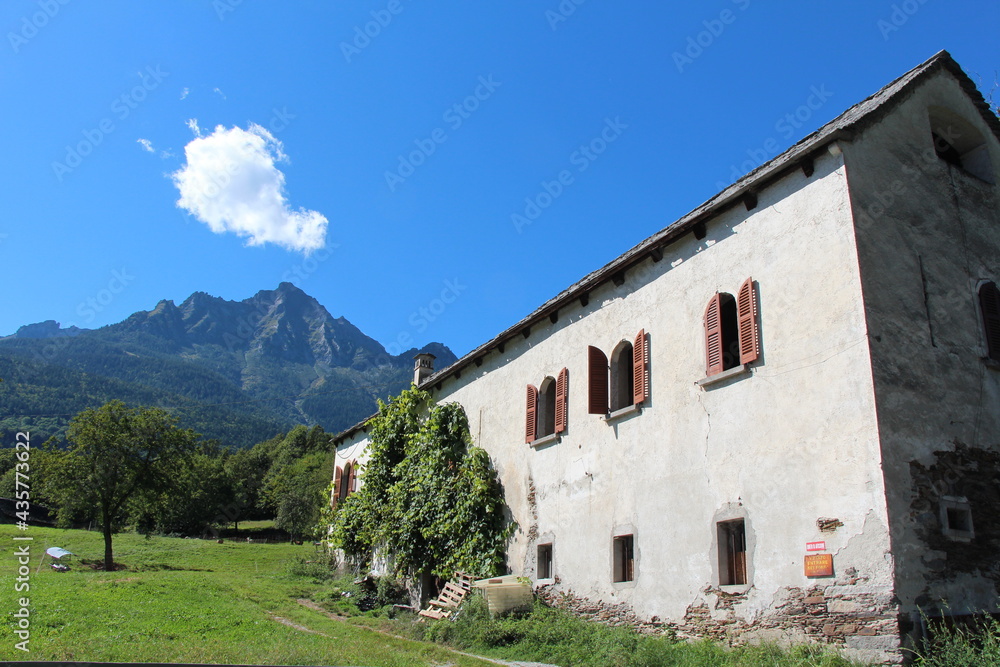 old stone houses in a idylic mountain village