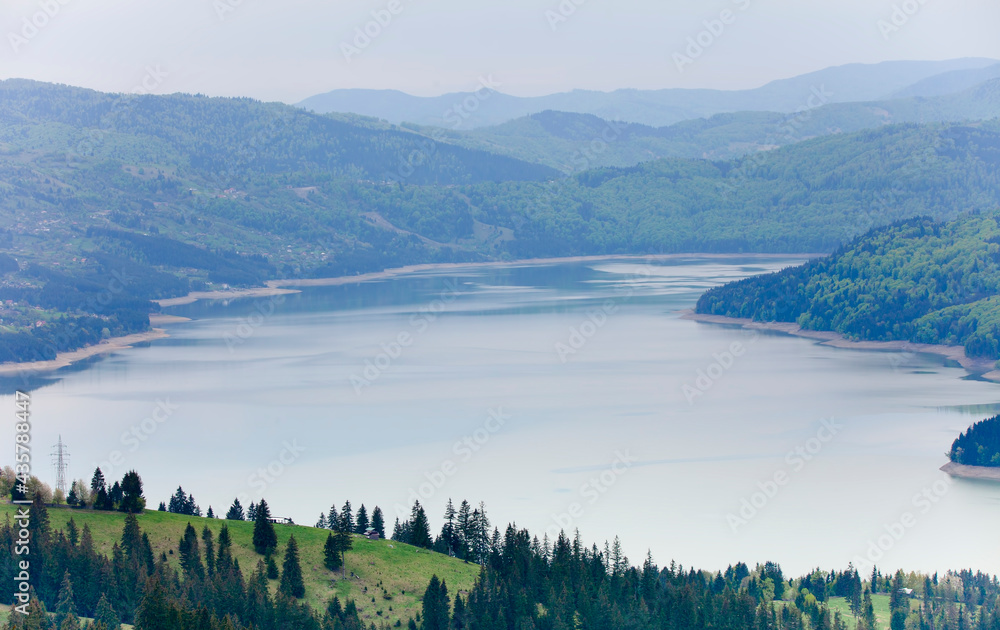 Obraz premium Lake Bicaz in Romania, summer landscape
