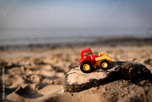 Sonnenaufgang am Wedeler Elbstrand (bei Hamburg)