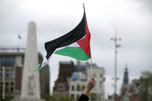 Foto Palestinian waving flags in Amsterdam