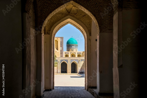 Kalyan Mosque at Poi Kalyan religious complex in Bukhara, Uzbekistan. Kalyan Mosque UNESCO World Heritage © Vladislav