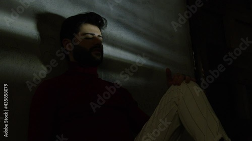 a beautiful love story of a millionaire and a blind girl