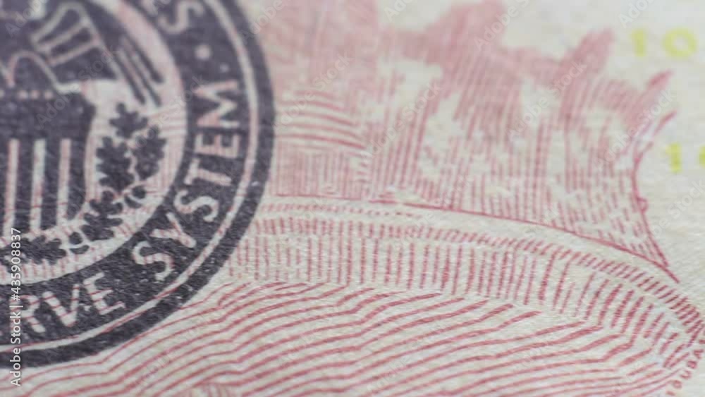 Tracking macro elements on the US dollar bill.
Tracking macro elements on the US dollar bill.