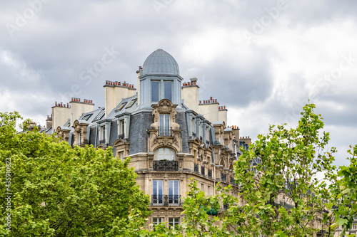 Paris, beautiful buildings, view from the coulee verte Rene-dumont in the 12th district, footpath
 photo