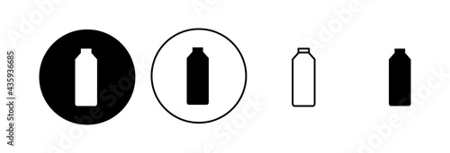 Bottle icon set. bottle vector icon